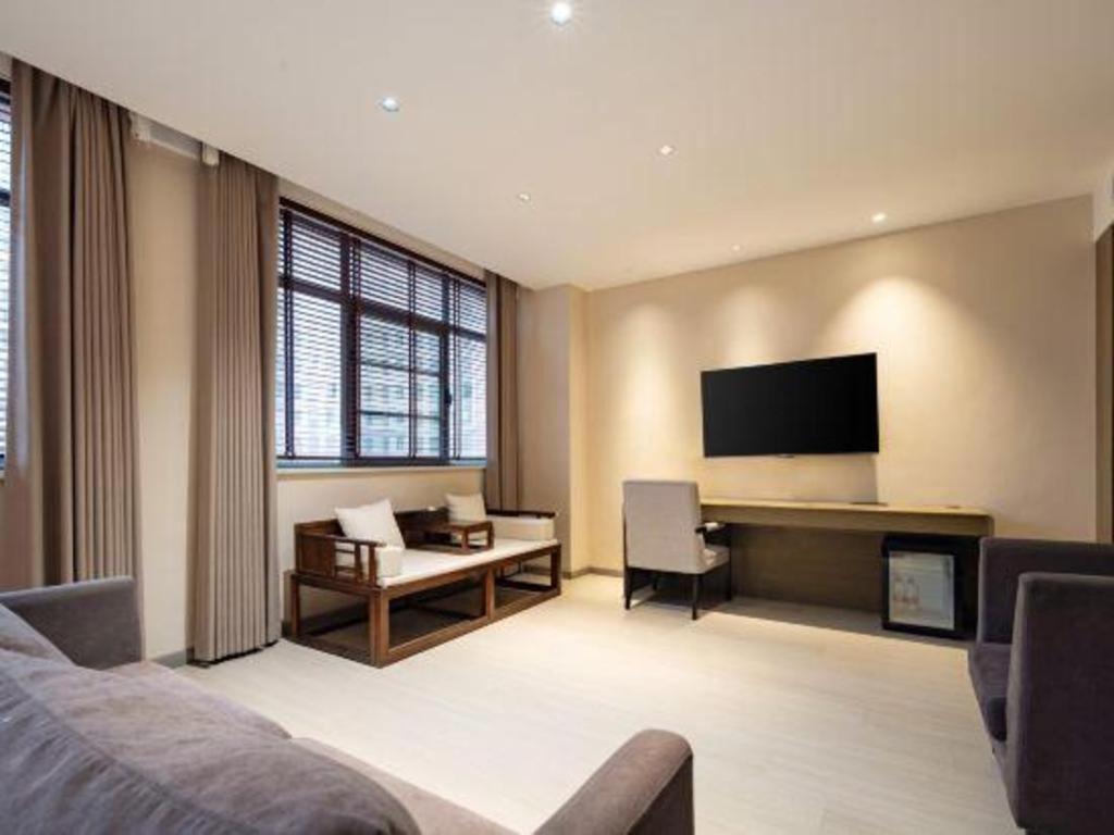 Ibis Styles Wuhan Optics Valley Square Hotel Екстериор снимка