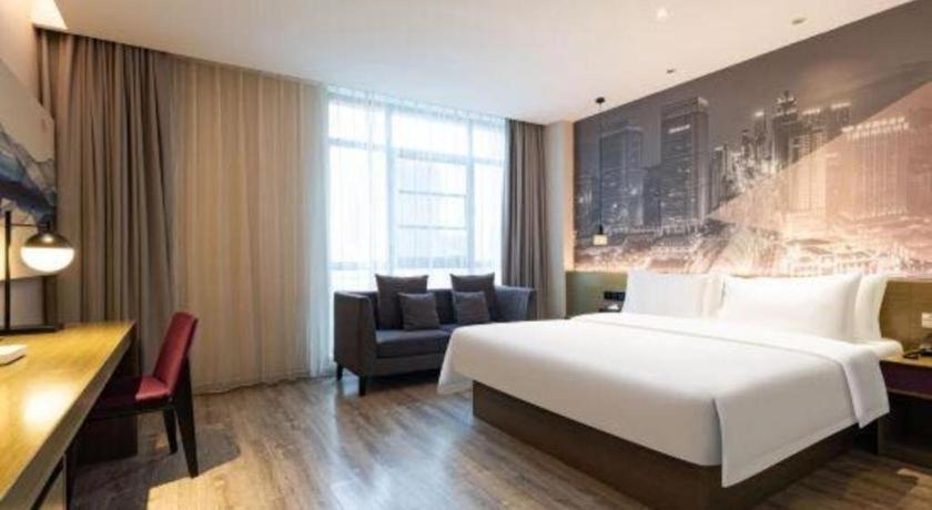 Ibis Styles Wuhan Optics Valley Square Hotel Екстериор снимка