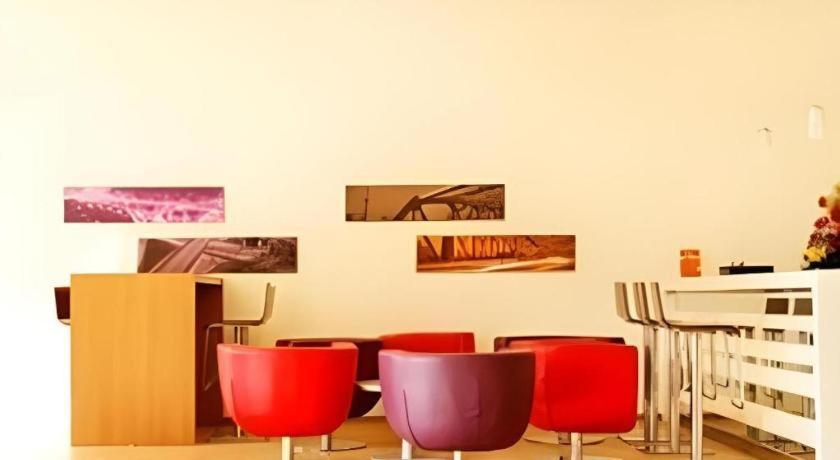 Ibis Styles Wuhan Optics Valley Square Hotel Екстериор снимка